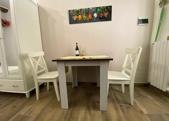 Nicolaus سيستو كالينْدي