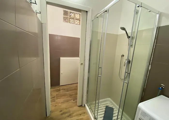 Nicolaus Apartamento Sesto Calende